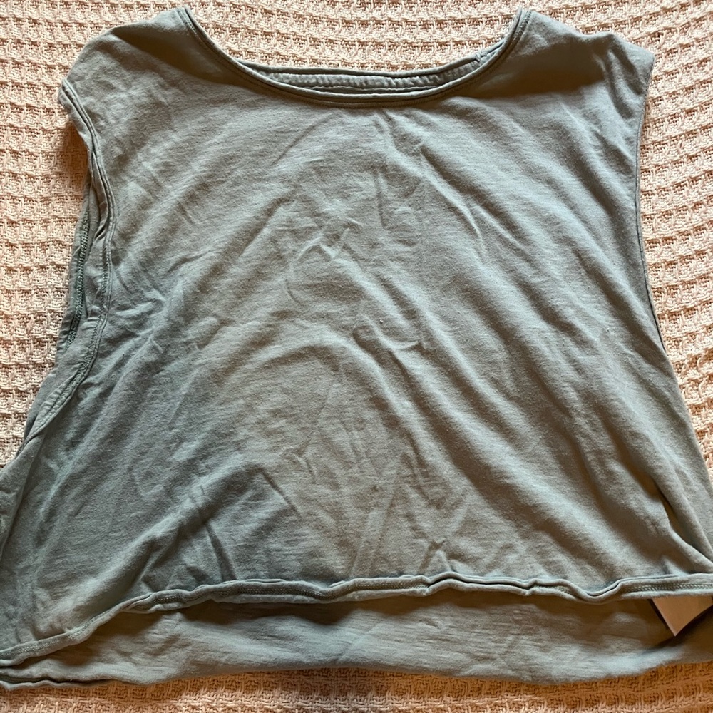 ♡ American Eagle Green Muscle Tank ♡